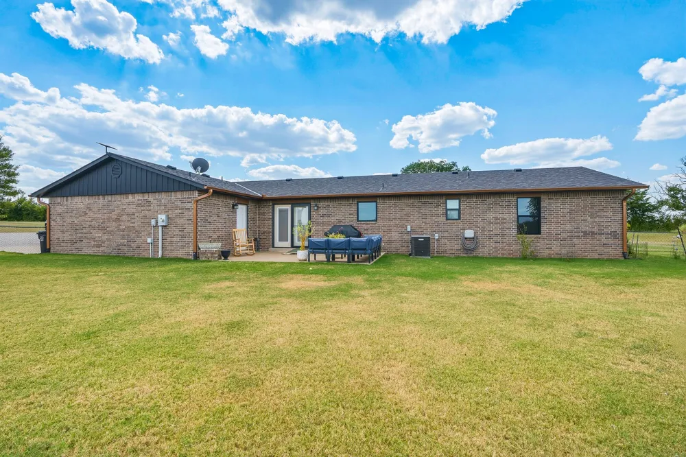 9300 County Road 3500 Ada, OK 74820