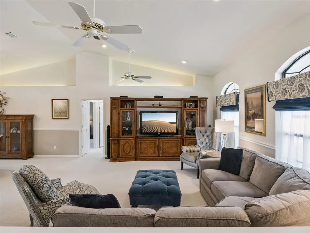21824 TARTAN STREET Leesburg, FL 34748