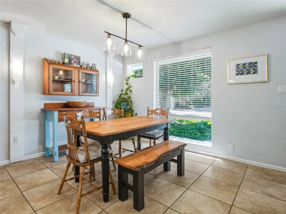 125 DIXWOOD AVENUE Edgewater, FL 32132