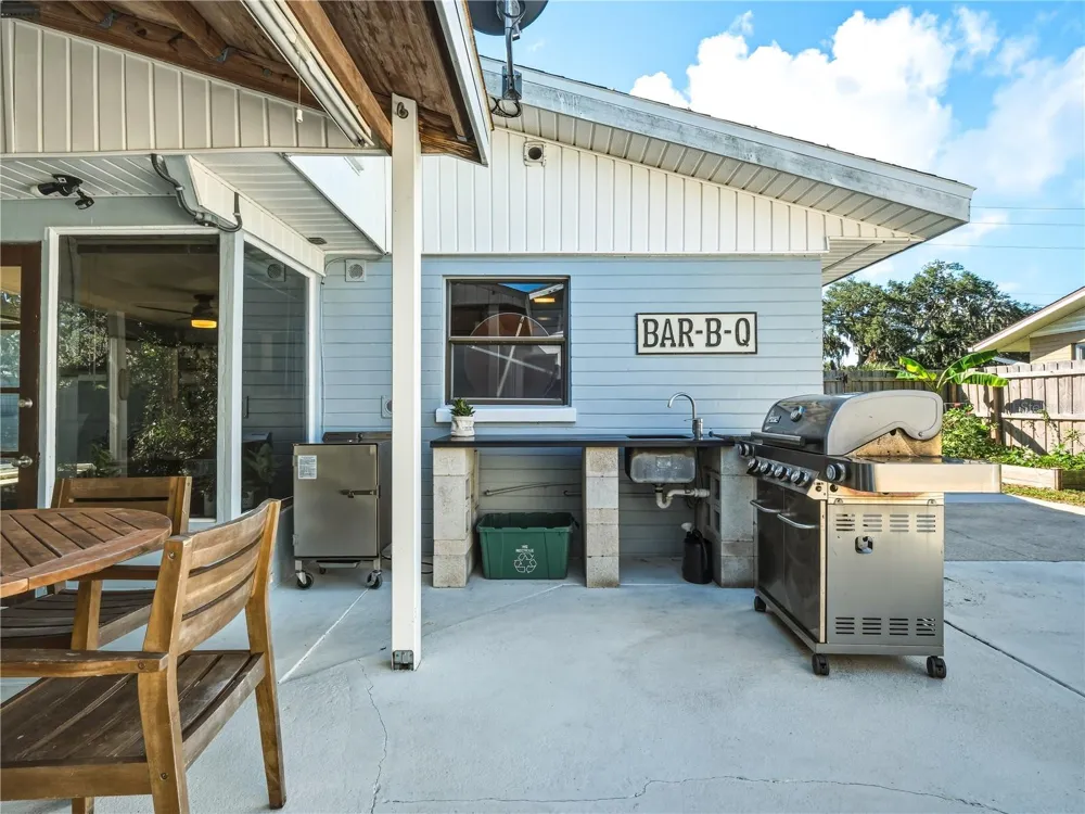 125 DIXWOOD AVENUE Edgewater, FL 32132