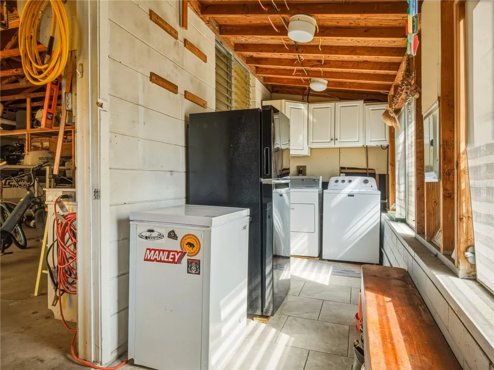 125 DIXWOOD AVENUE Edgewater, FL 32132