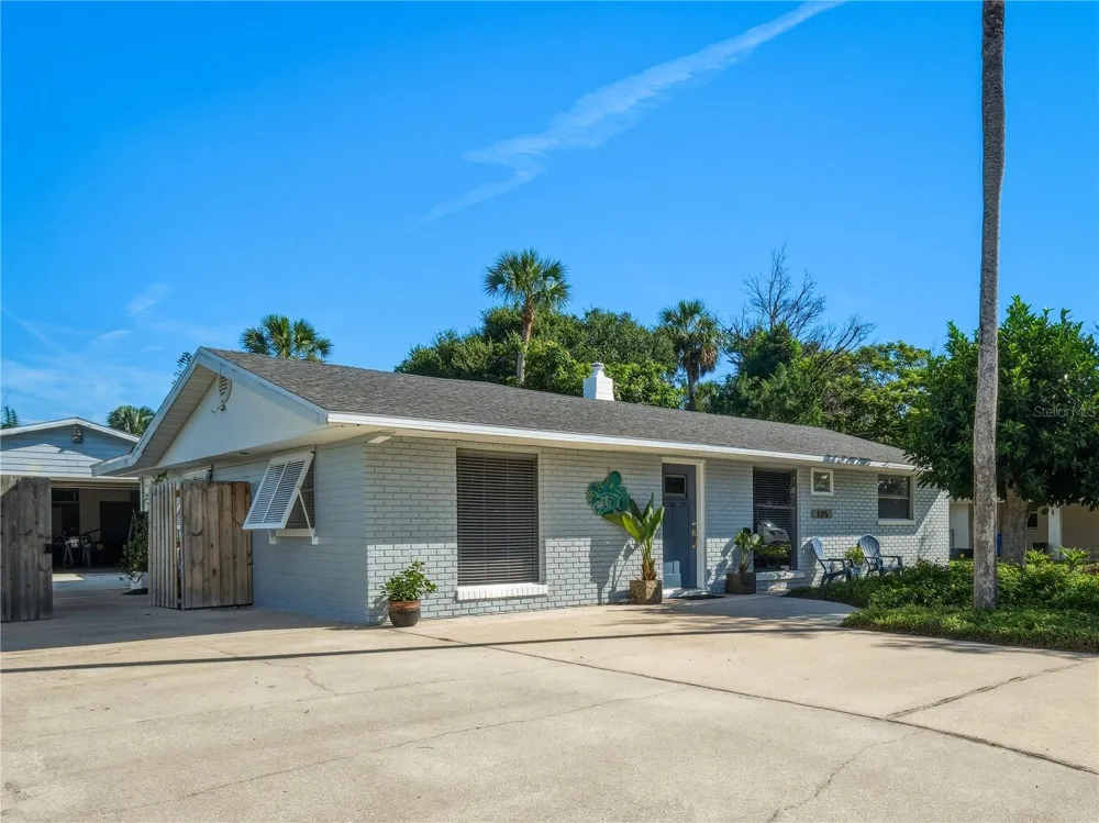 125 DIXWOOD AVENUE Edgewater, FL 32132