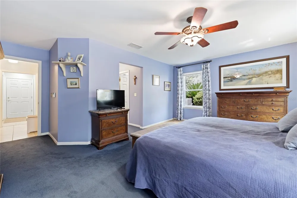 215 SW 136TH STREET Newberry, FL 32669