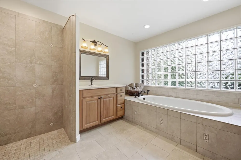 215 SW 136TH STREET Newberry, FL 32669