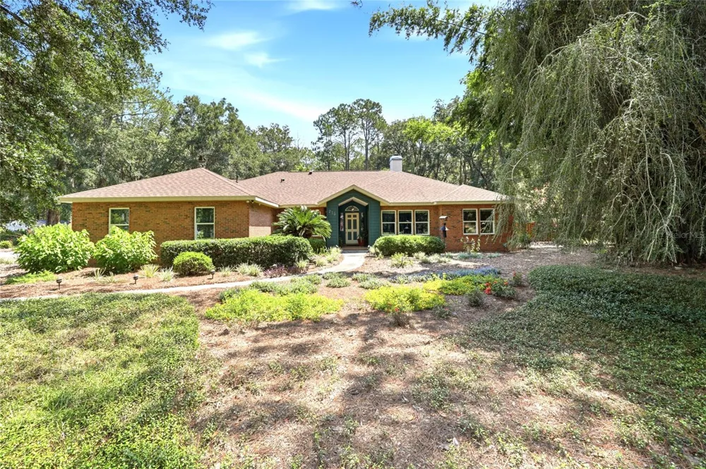 215 SW 136TH STREET Newberry, FL 32669