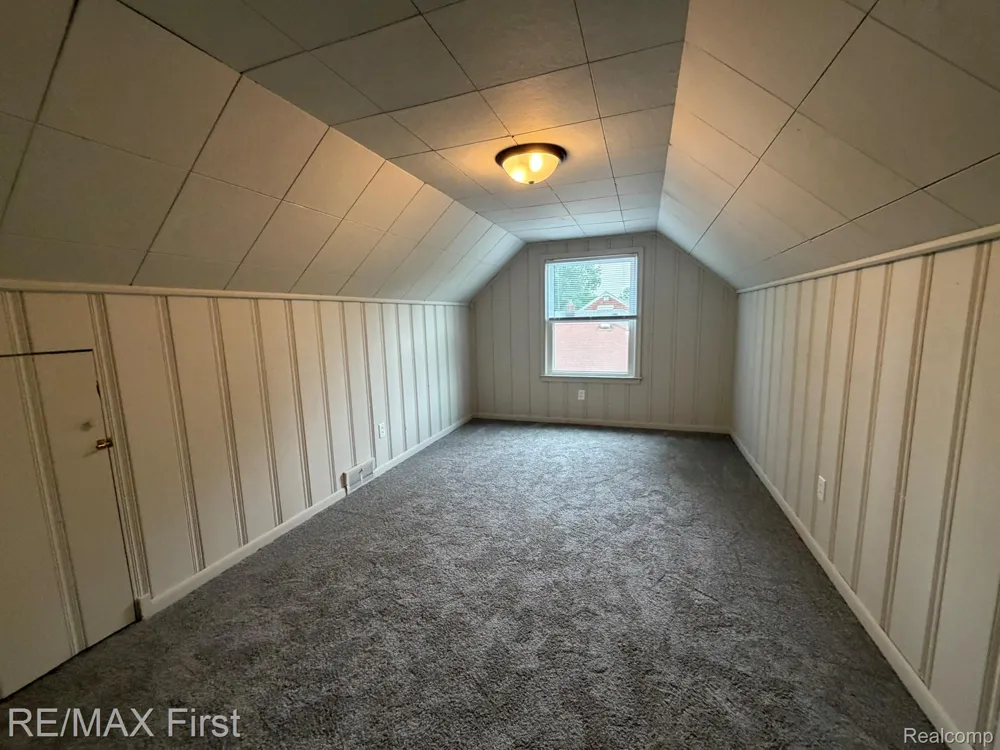 22921 Gaukler Street St Clair Shores City, MI 48080