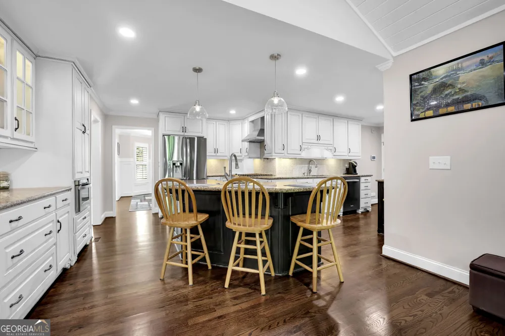 4805 Thornwood Drive DR NW Acworth, GA 30102