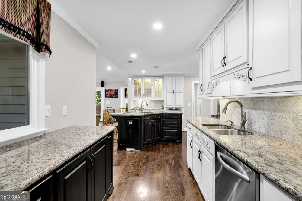 4805 Thornwood Drive DR NW Acworth, GA 30102