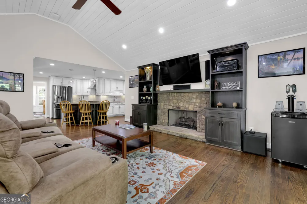 4805 Thornwood Drive DR NW Acworth, GA 30102