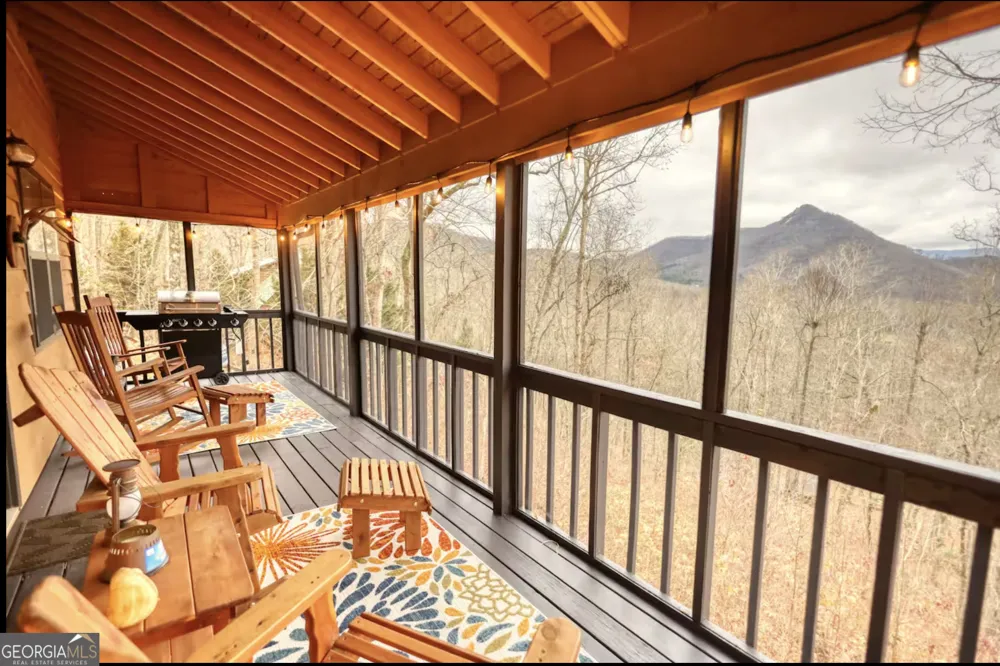 2531 Hunter RD Hiawassee, GA 30546
