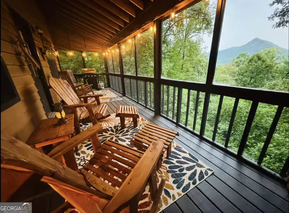 2531 Hunter RD Hiawassee, GA 30546