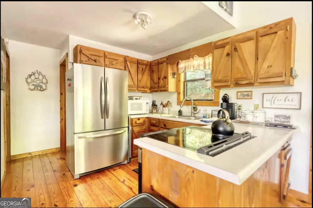 2531 Hunter RD Hiawassee, GA 30546