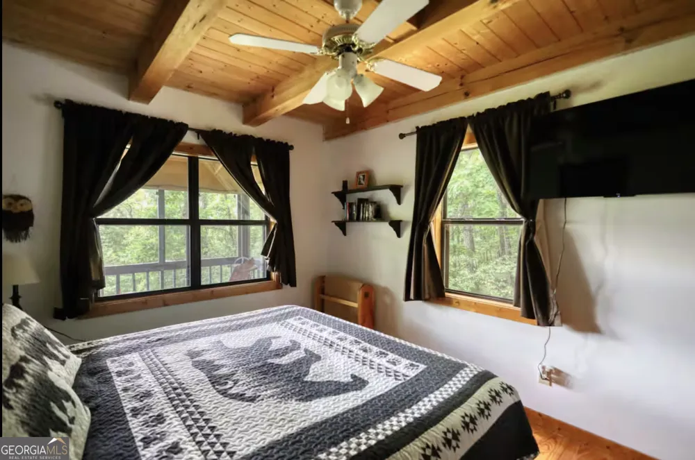 2531 Hunter RD Hiawassee, GA 30546