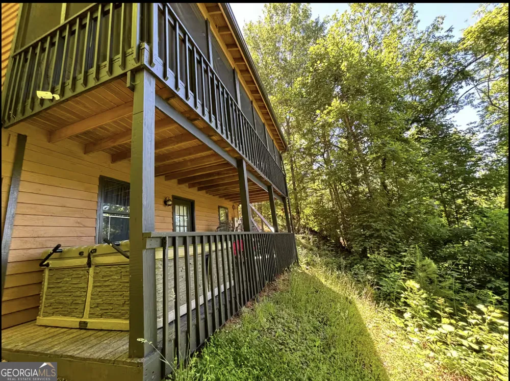 2531 Hunter RD Hiawassee, GA 30546