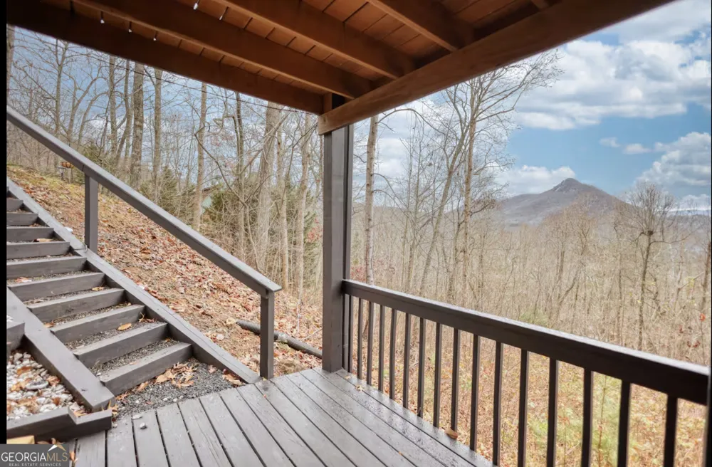 2531 Hunter RD Hiawassee, GA 30546