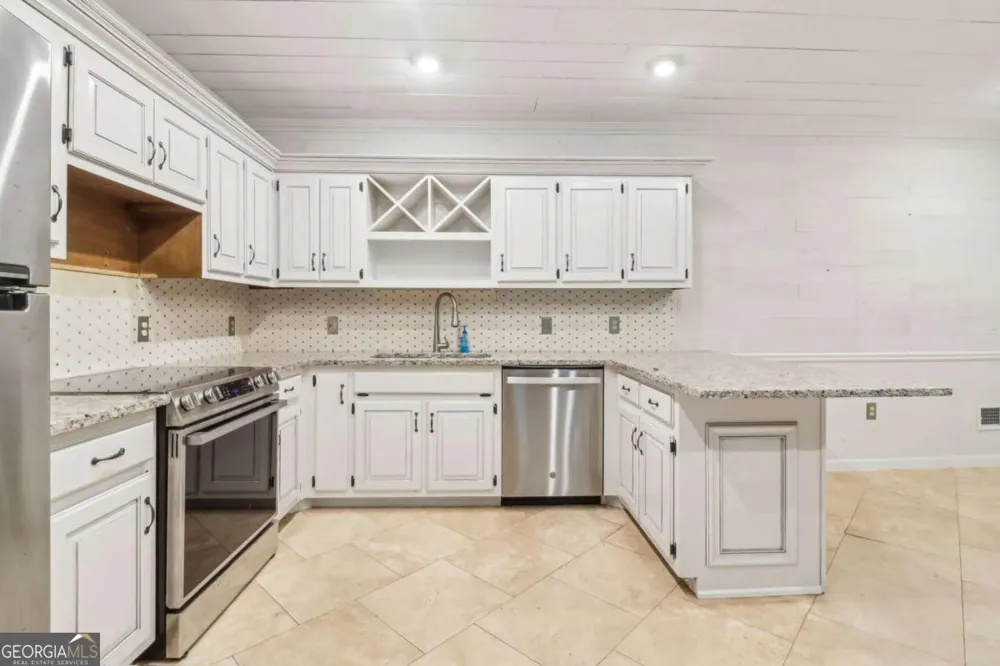5250 Aubrey LN Cumming, GA 30028