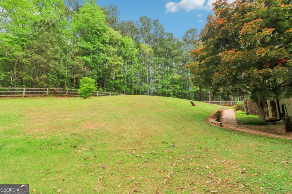 5250 Aubrey LN Cumming, GA 30028