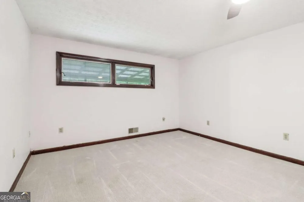 5250 Aubrey LN Cumming, GA 30028