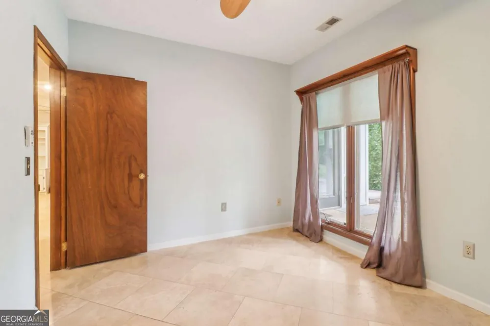 5250 Aubrey LN Cumming, GA 30028