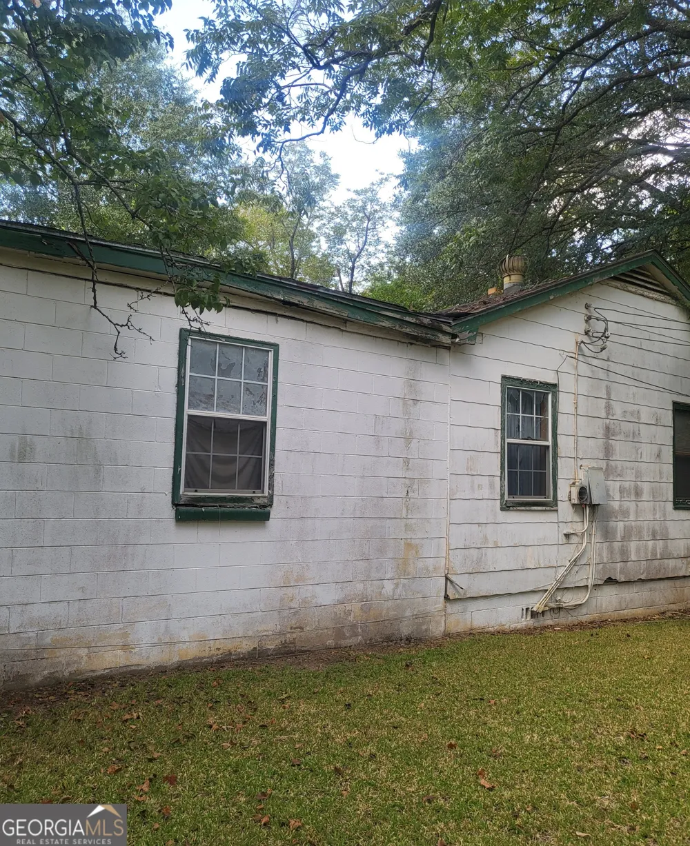 205 Collins ST Albany, GA 31705