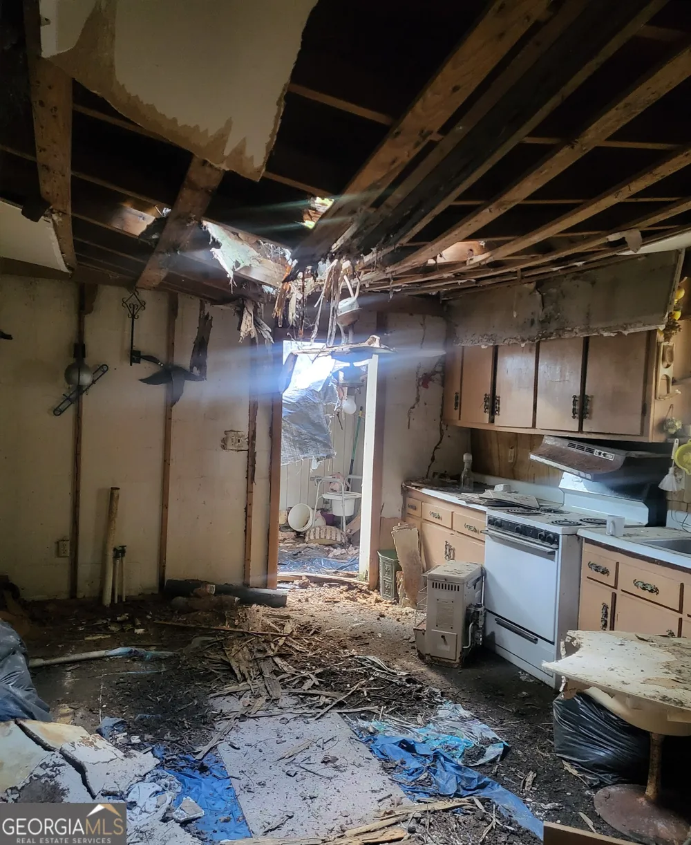 205 Collins ST Albany, GA 31705