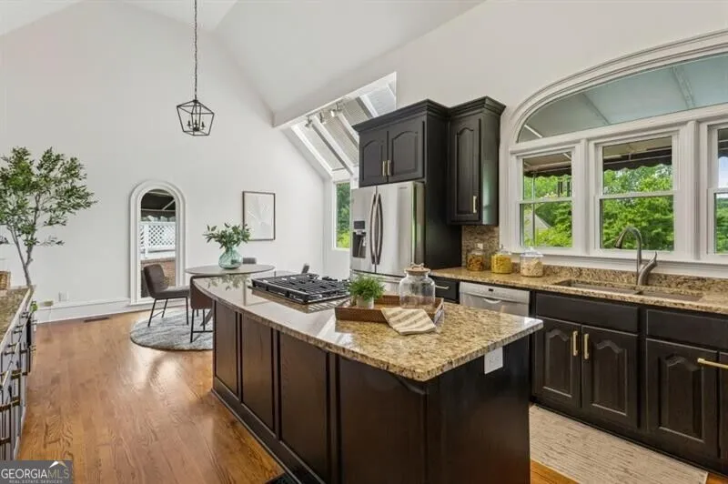 4223 Wieuca Overlook NE Atlanta, GA 30342