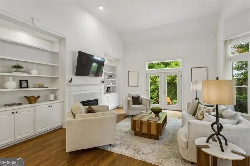 4223 Wieuca Overlook NE Atlanta, GA 30342