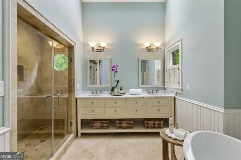 4223 Wieuca Overlook NE Atlanta, GA 30342
