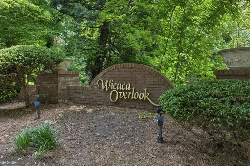 4223 Wieuca Overlook NE Atlanta, GA 30342