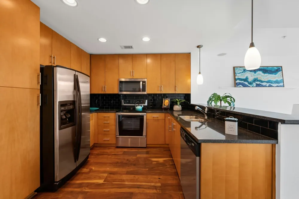 360 Nueces Street #1407 Austin, TX 78701