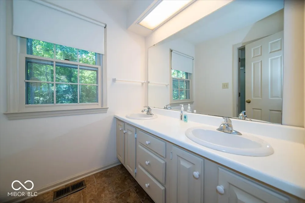 4919 E State Road 252 Franklin, IN 46131