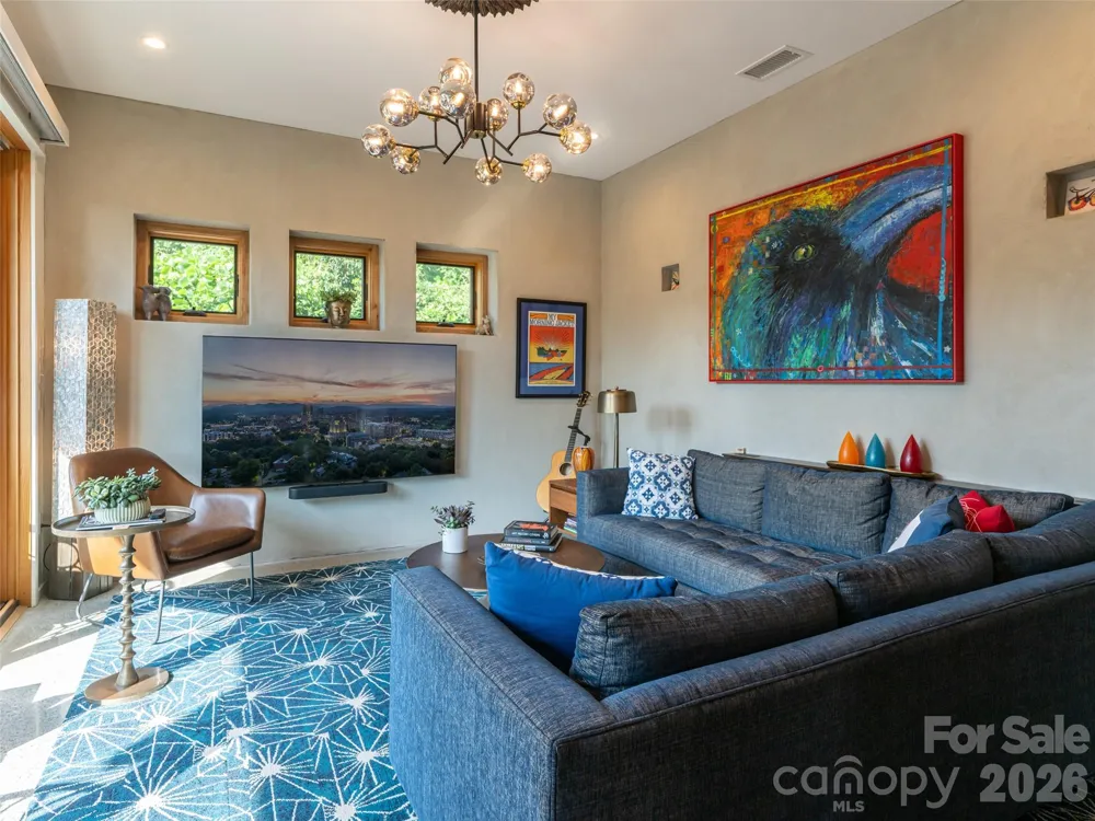 4 Osprey Trail Asheville, NC 28806