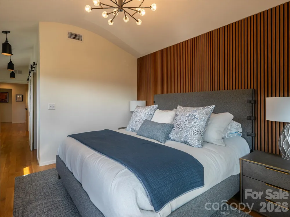 4 Osprey Trail Asheville, NC 28806