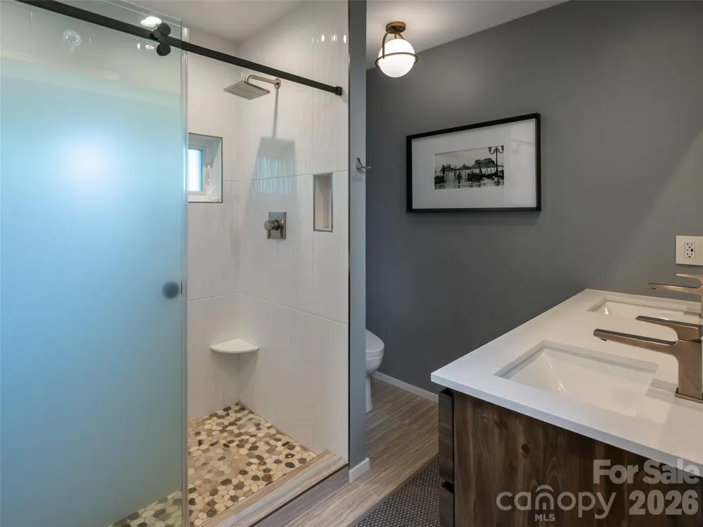 4 Osprey Trail Asheville, NC 28806