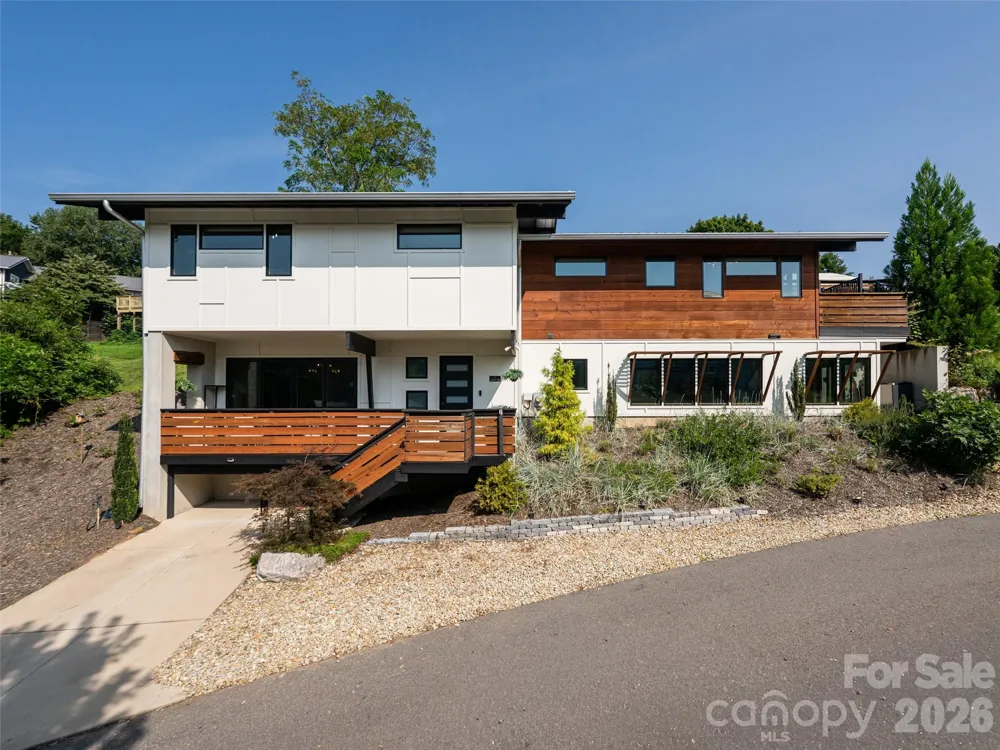 4 Osprey Trail Asheville, NC 28806