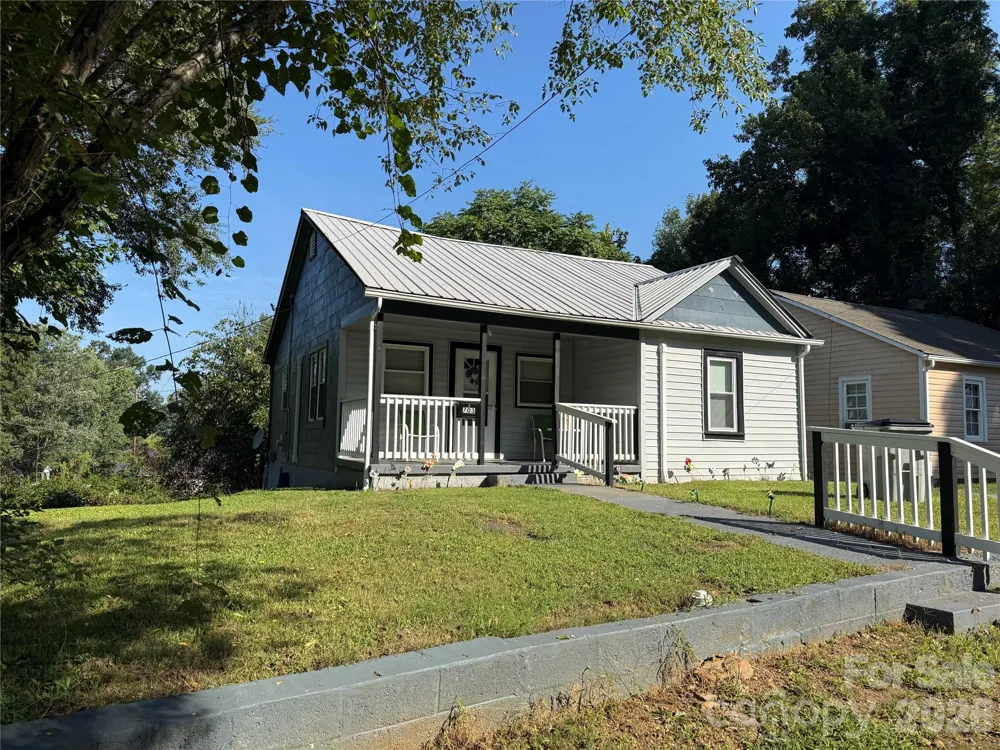703 Stage Street NW Lenoir, NC 28645