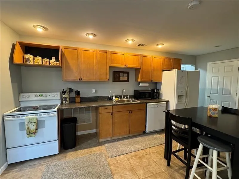 415 Holland Springs Drive #TERRAC Powder Springs, GA 30127