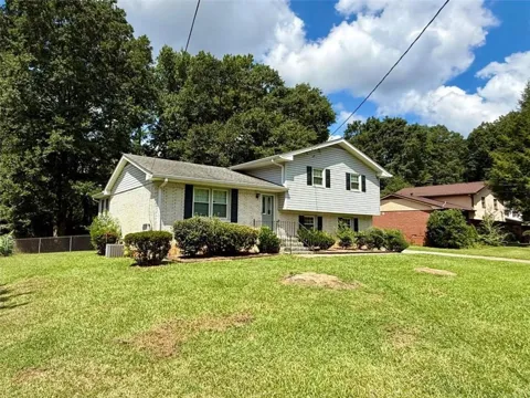 6641 Londonderry Drive