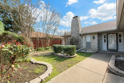 2600 Lawndale Drive