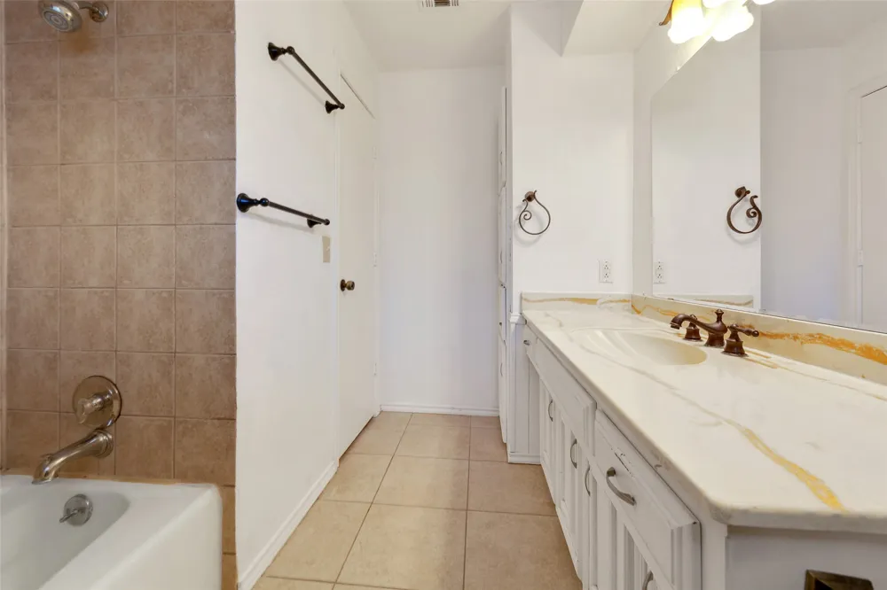2600 Lawndale Drive Plano, TX 75023