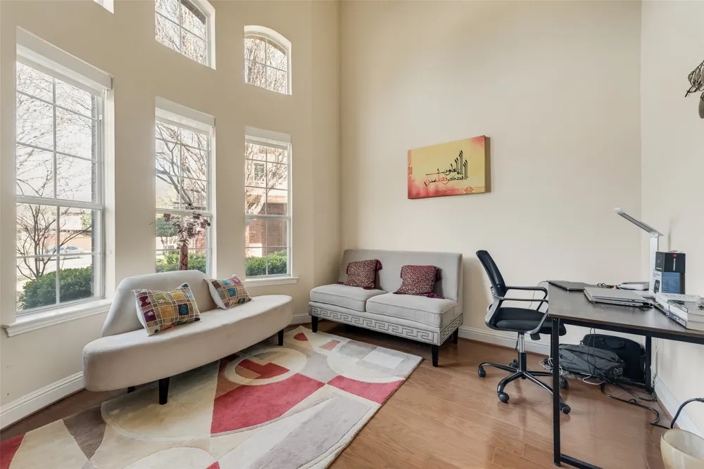5736 New Castle Drive Richardson, TX 75082