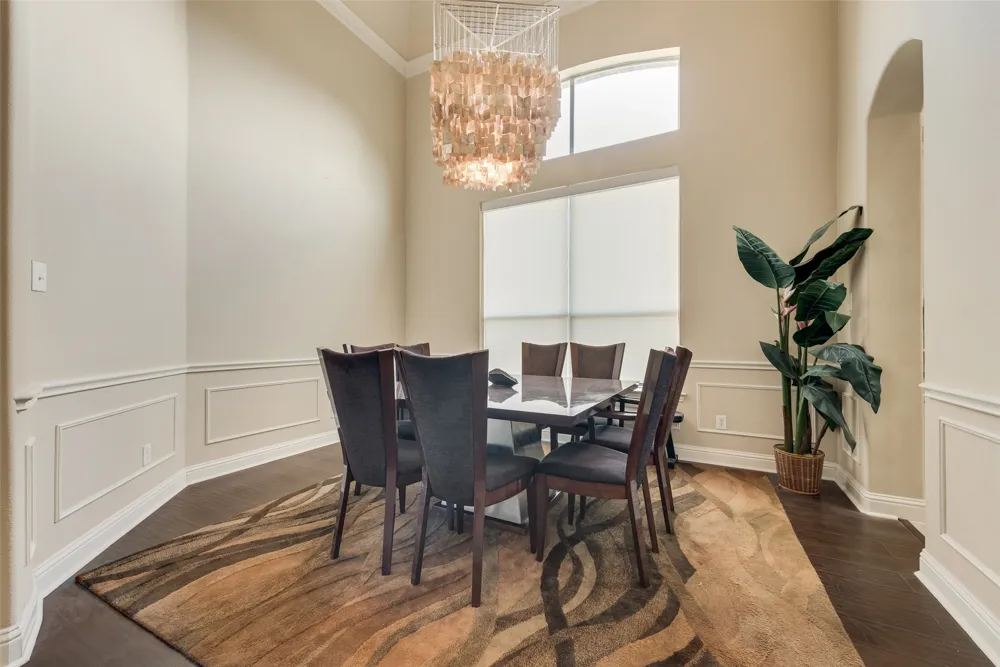 5736 New Castle Drive Richardson, TX 75082