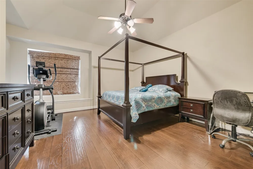 5736 New Castle Drive Richardson, TX 75082