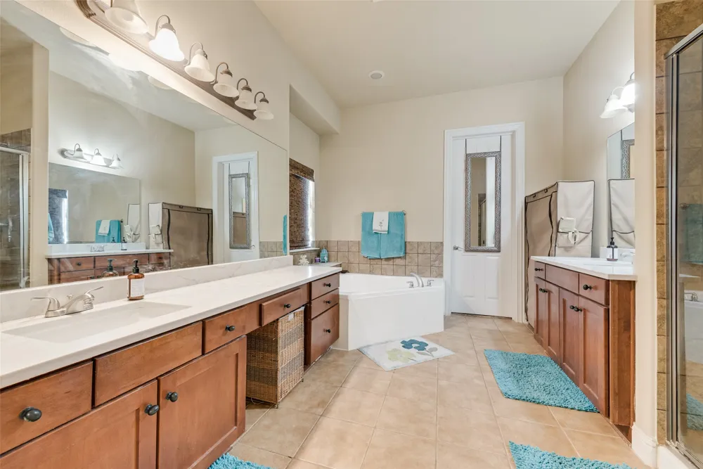 5736 New Castle Drive Richardson, TX 75082