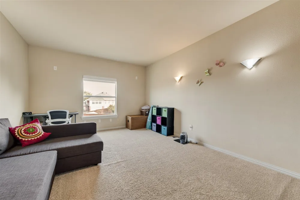 5736 New Castle Drive Richardson, TX 75082