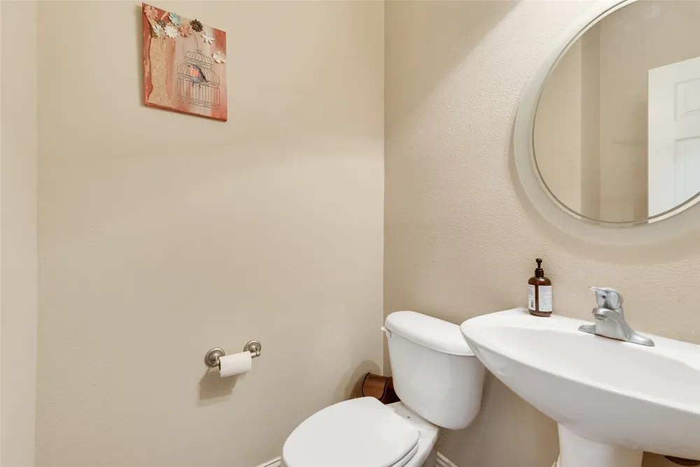 5736 New Castle Drive Richardson, TX 75082