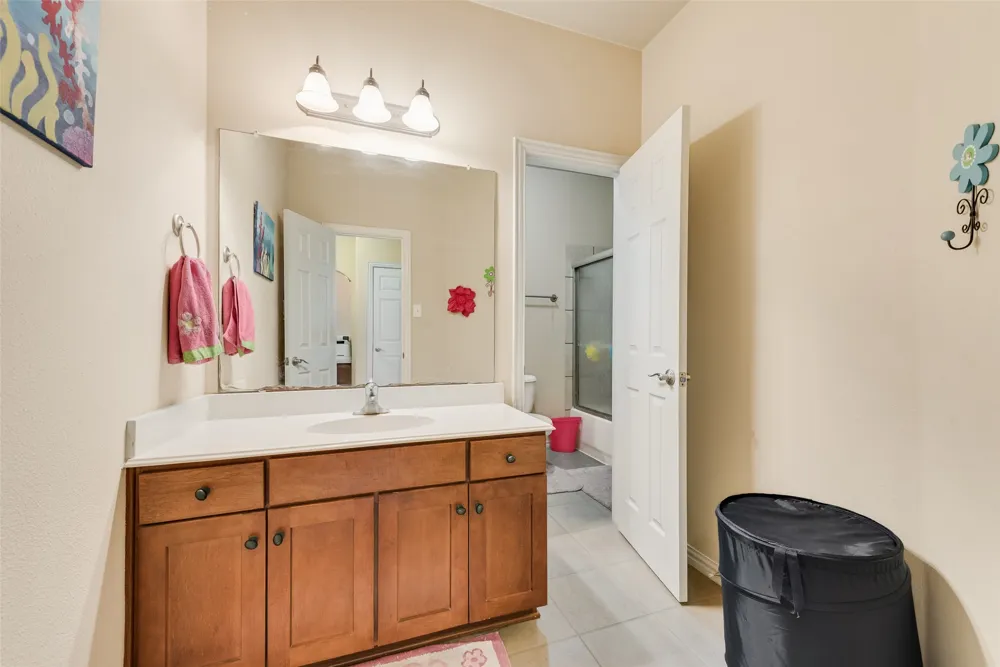 5736 New Castle Drive Richardson, TX 75082