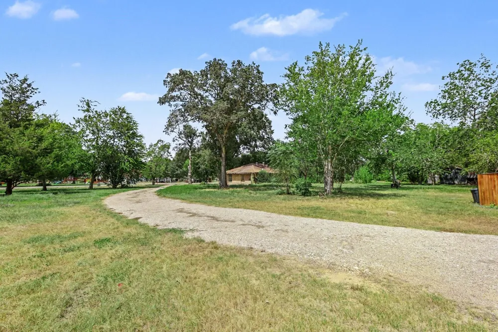 2701 Mazen Road Rosenberg, TX 77471