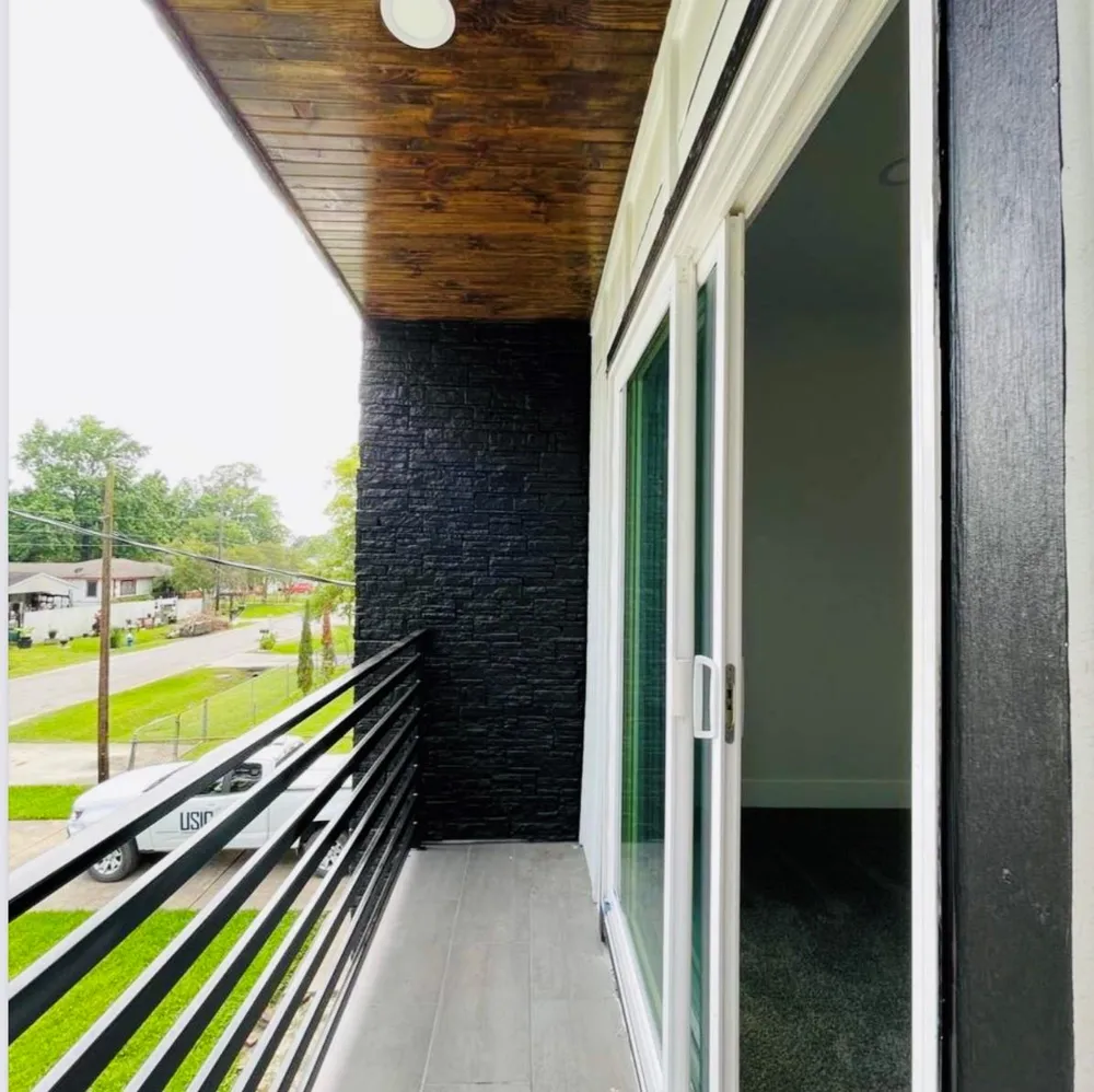 7203 Weyburn Street Houston, TX 77028