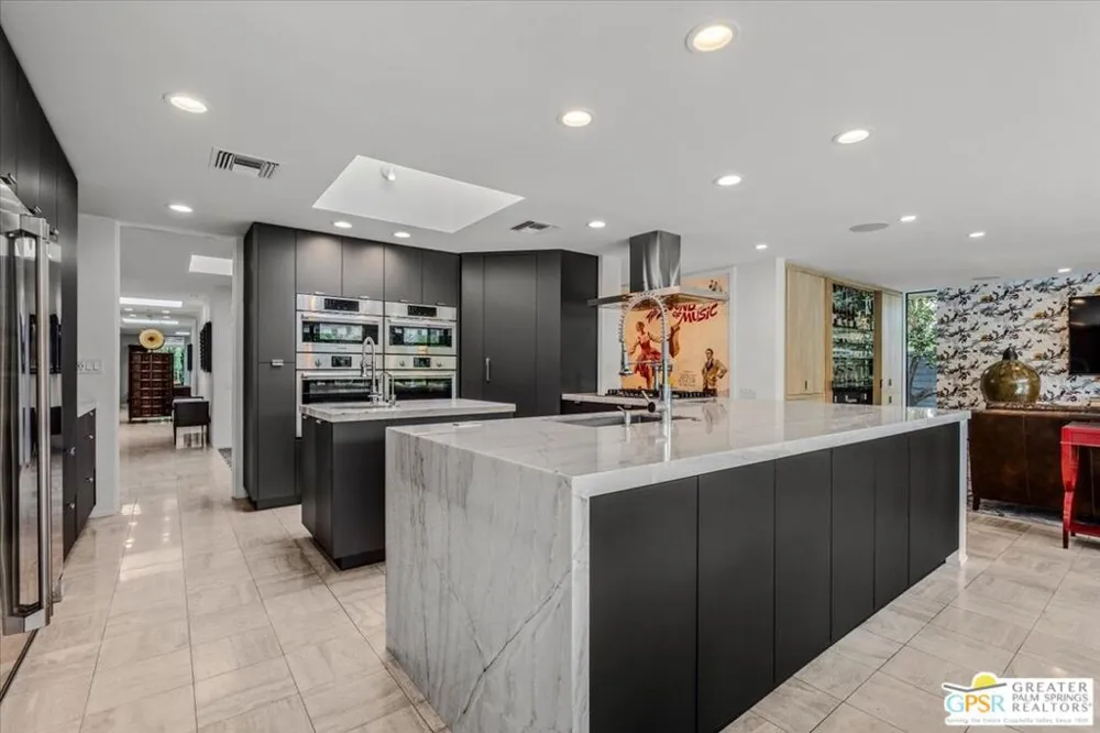 1 Park Lane Rancho Mirage, CA 92270